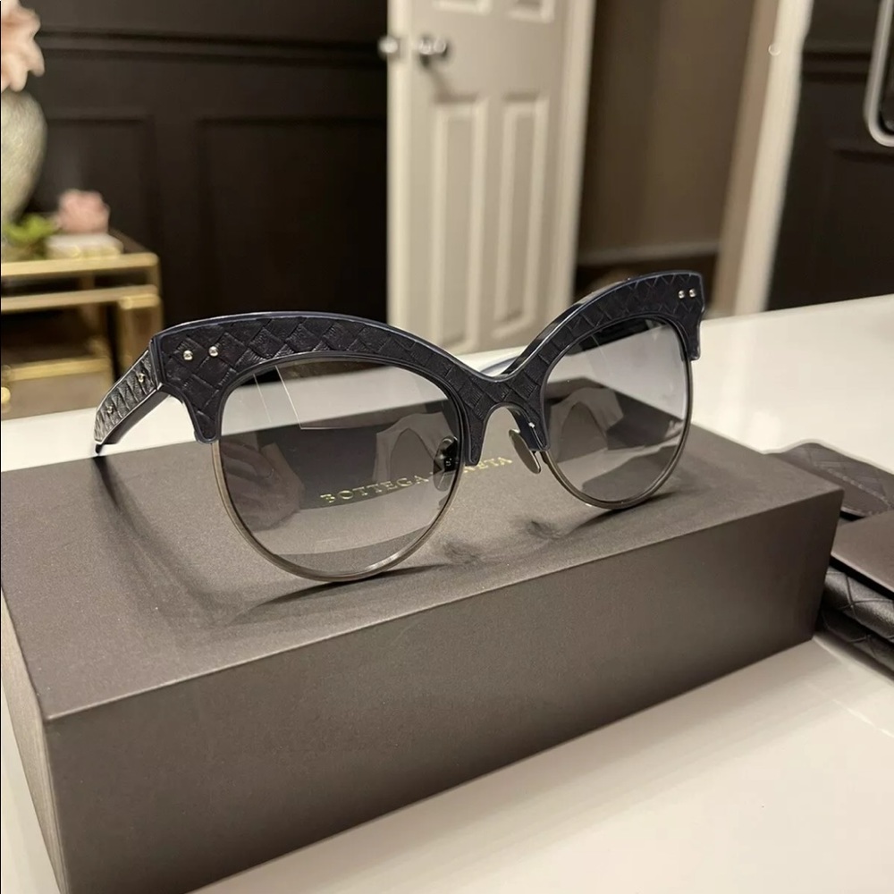 New Women Bottega Veneta Blue Diamond Gradient Cat Eye Sunglasses Retro BV 0014S